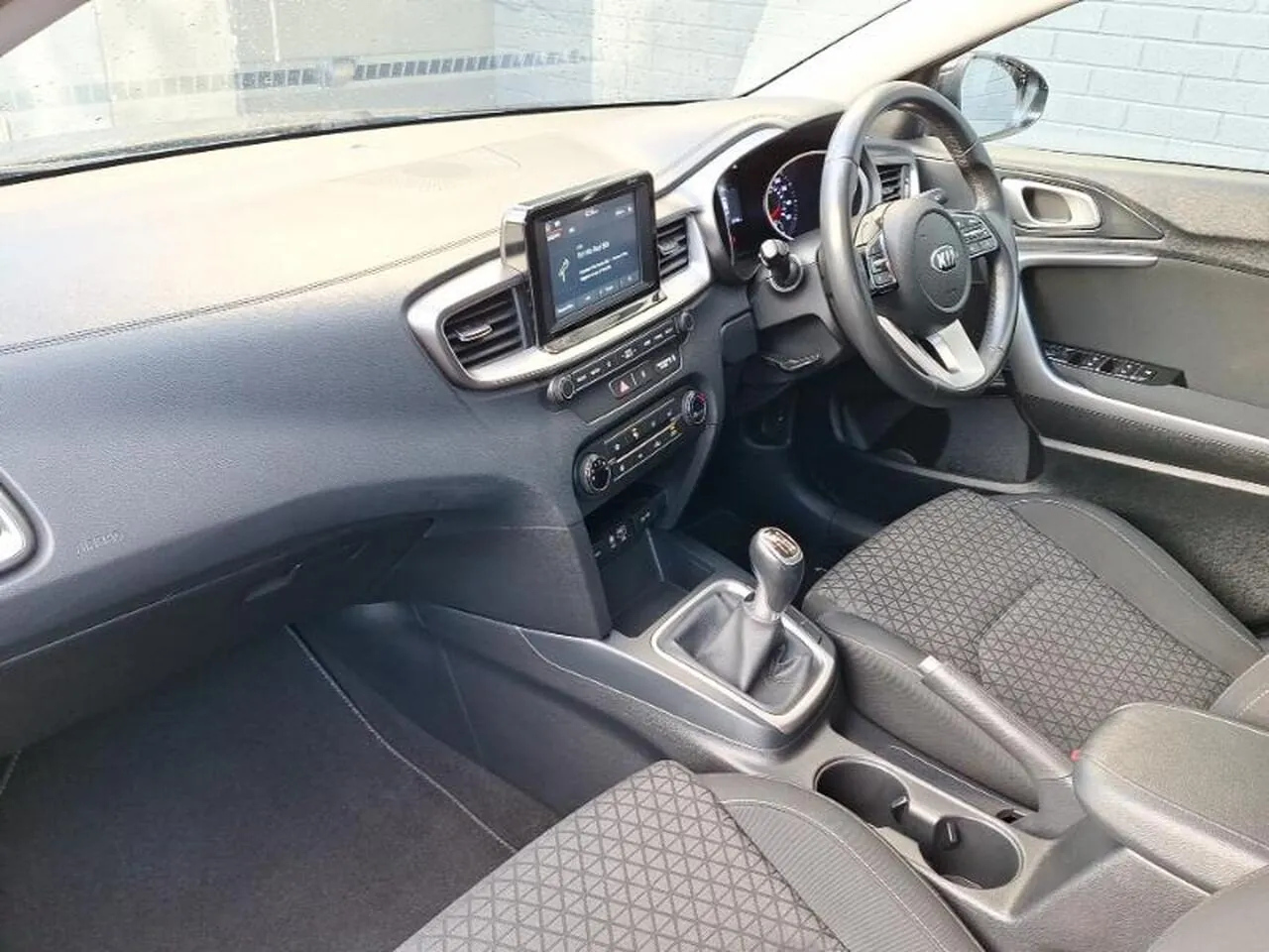 Kia Ceed 2019 photo 5