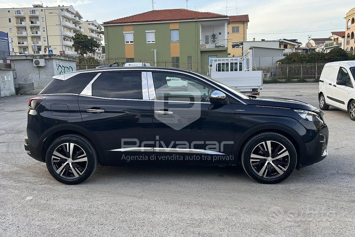 Peugeot 3008 2019 photo 4