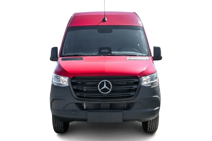 Mercedes-Benz Sprinter 2026 photo 2