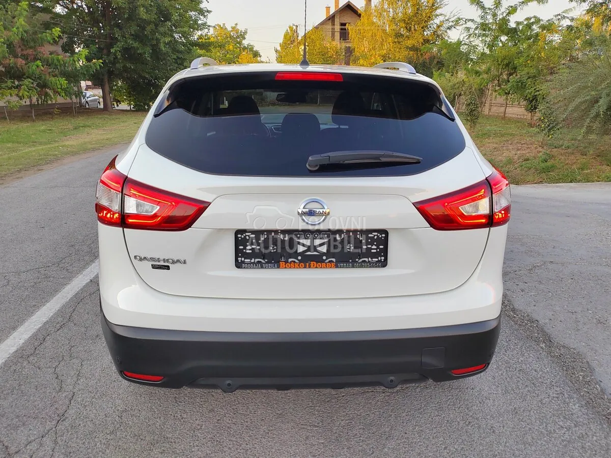 Nissan Qashqai 2015 photo 5