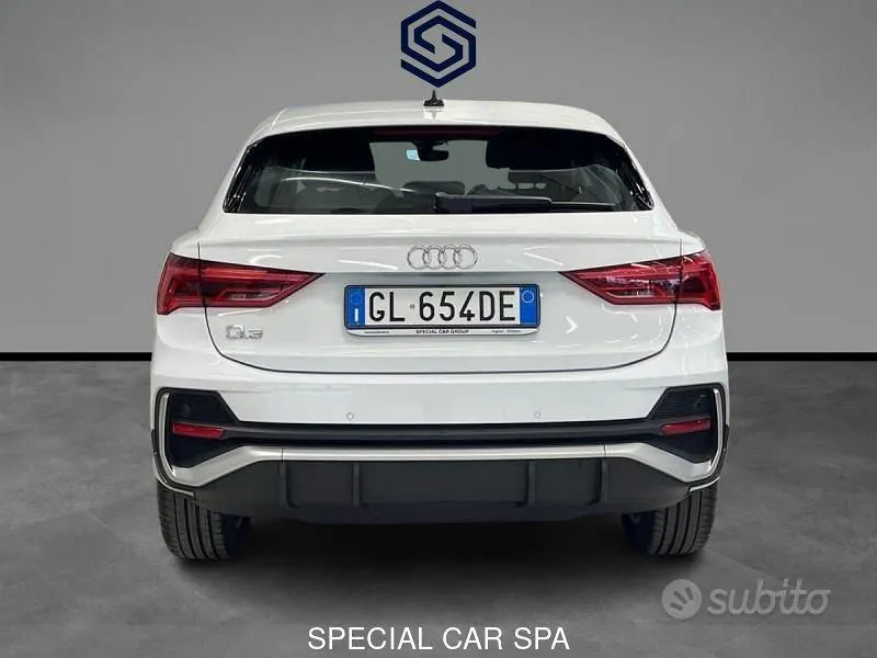 Audi Q3 2022 photo 4