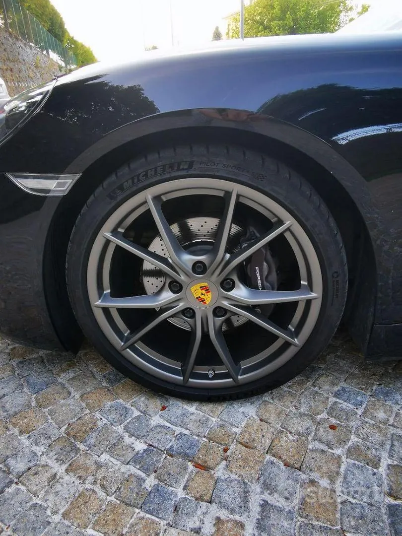 Porsche 718 Cayman 2018 photo 2