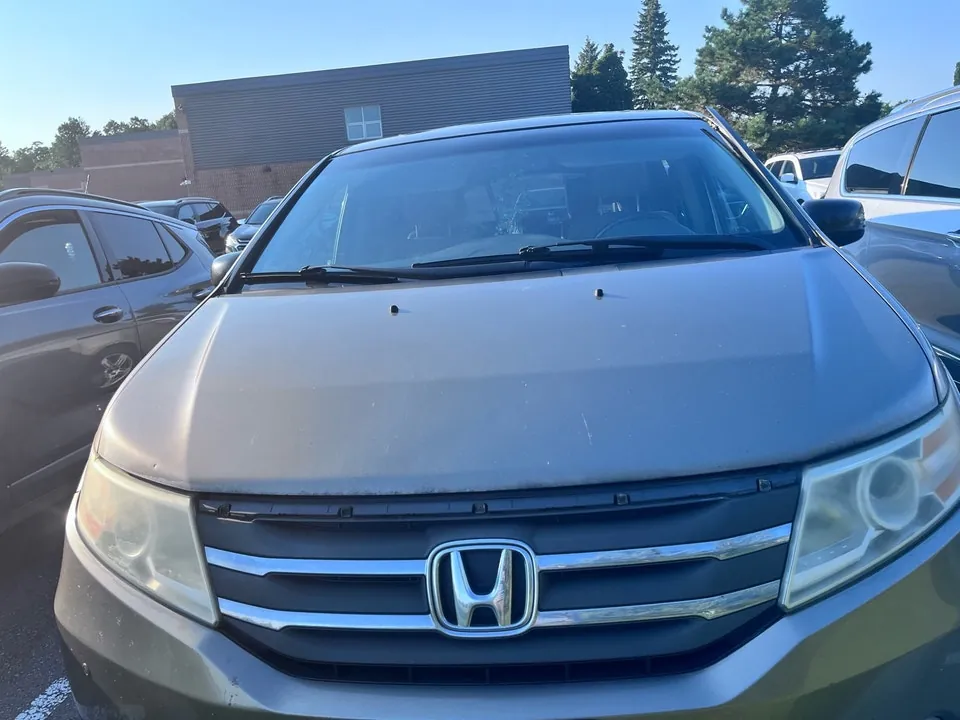 Honda Odyssey 2011 photo 5