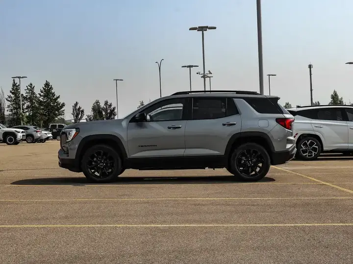 GMC Terrain 2026 photo 5