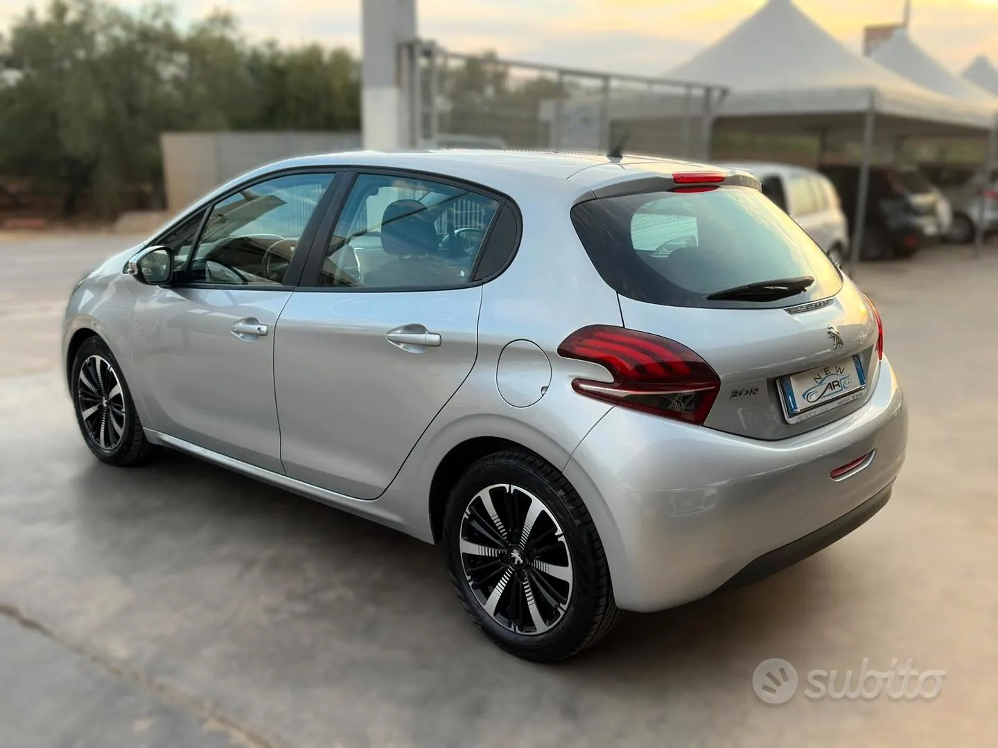 Peugeot 208 2018 photo 4