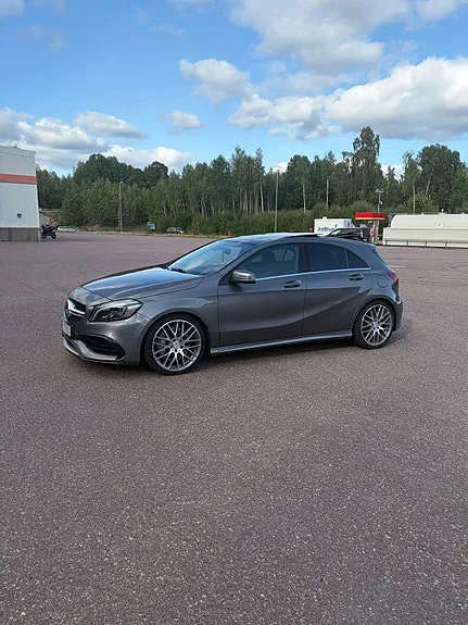 Mercedes-Benz A45