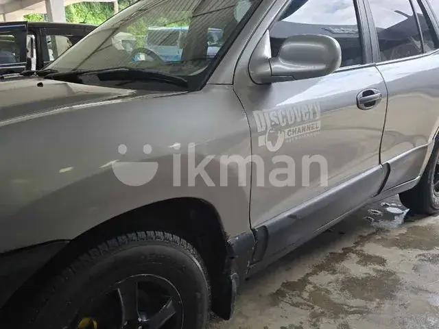 Hyundai Santa Fe 2001 photo 4