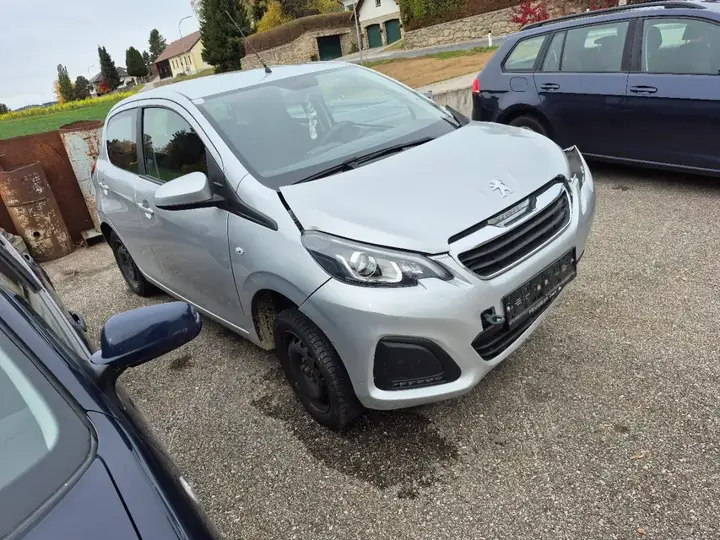 Peugeot 108 2021 photo 2
