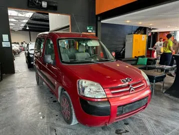 Citroen Berlingo 2007 photo 2