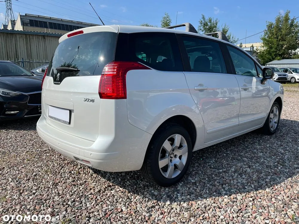 Peugeot 5008 2014 photo 5