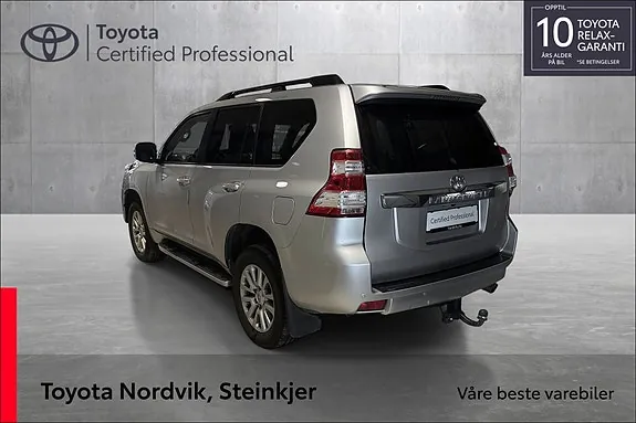 Toyota Land Cruiser 2016 photo 3