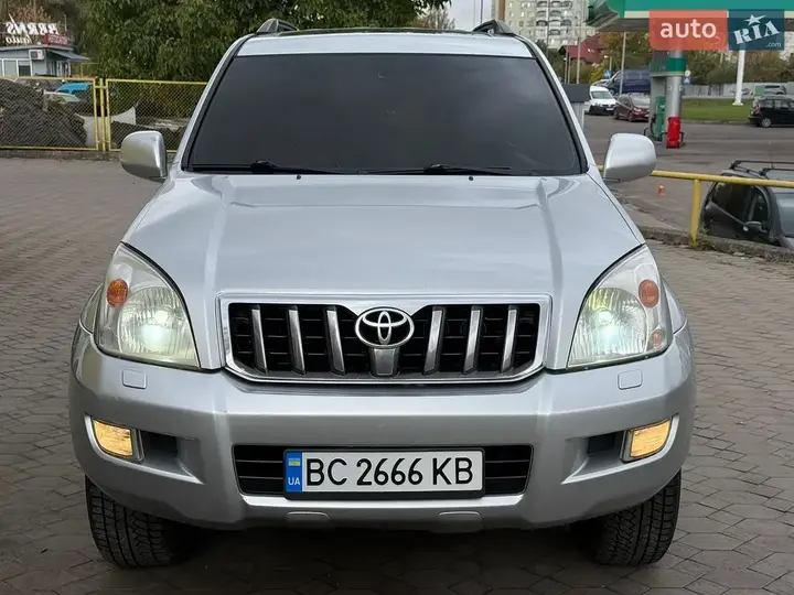 Toyota Land Cruiser Prado 2004 photo 5