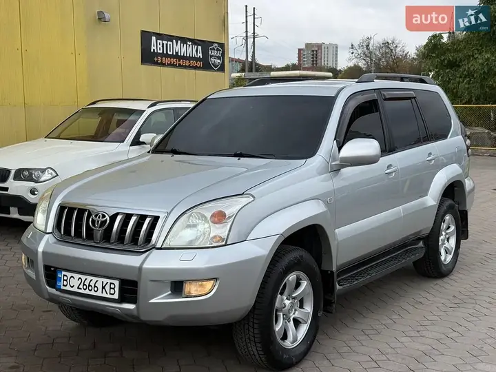 Toyota Land Cruiser Prado 2004 photo 4