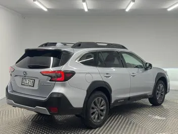 Subaru Outback 2024 photo 4