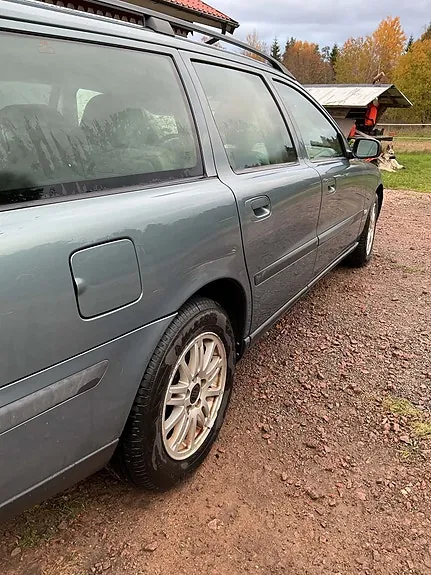 Volvo V70 2004 photo 4