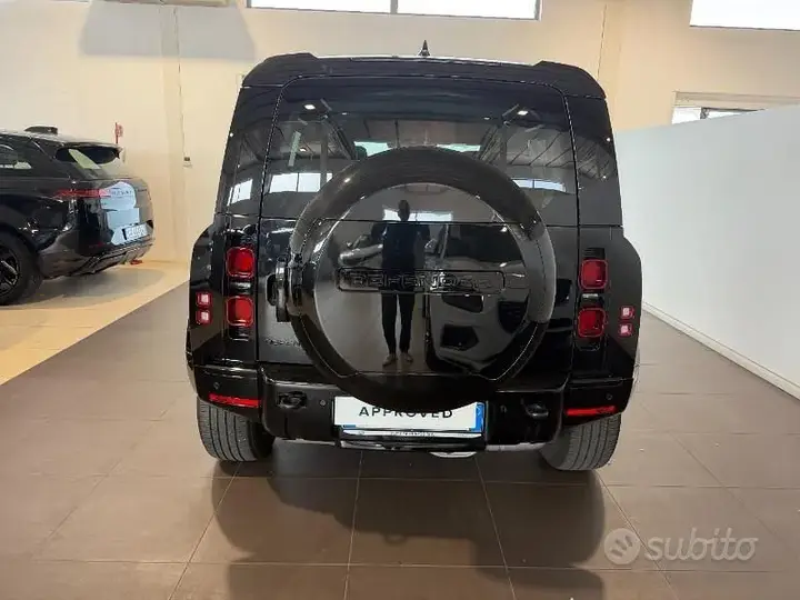Land Rover Defender 2025 photo 4