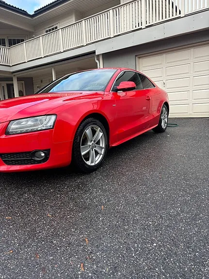 Audi A5 2010 photo 4