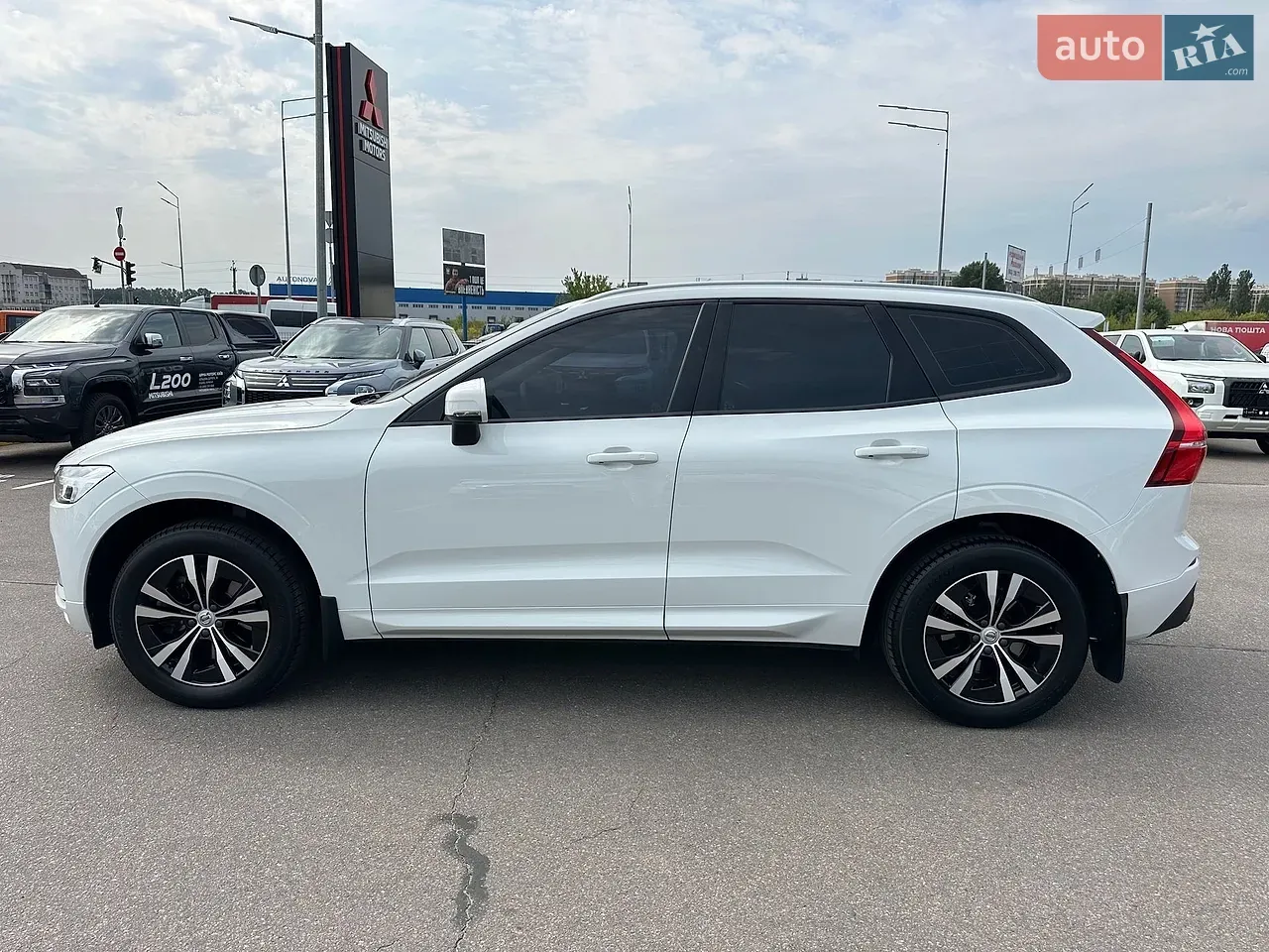 Volvo Xc60 2019 photo 5