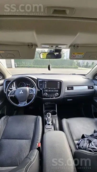 Mitsubishi Outlander 2014 photo 2