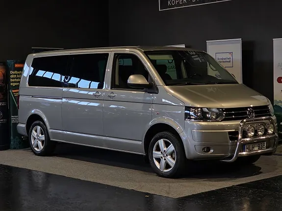 Volkswagen Multivan 2011 photo 2