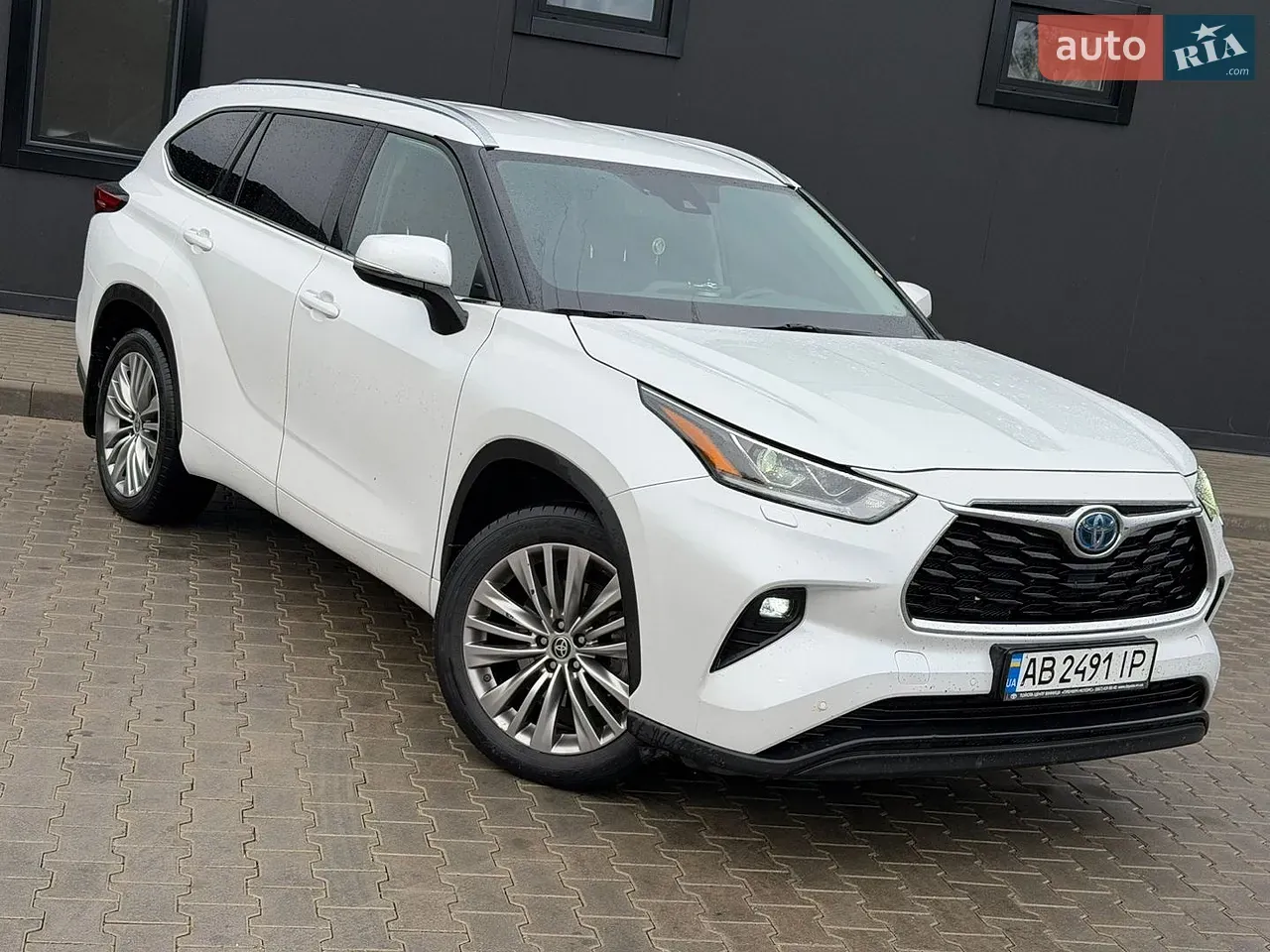 Toyota Highlander 2022 photo 4