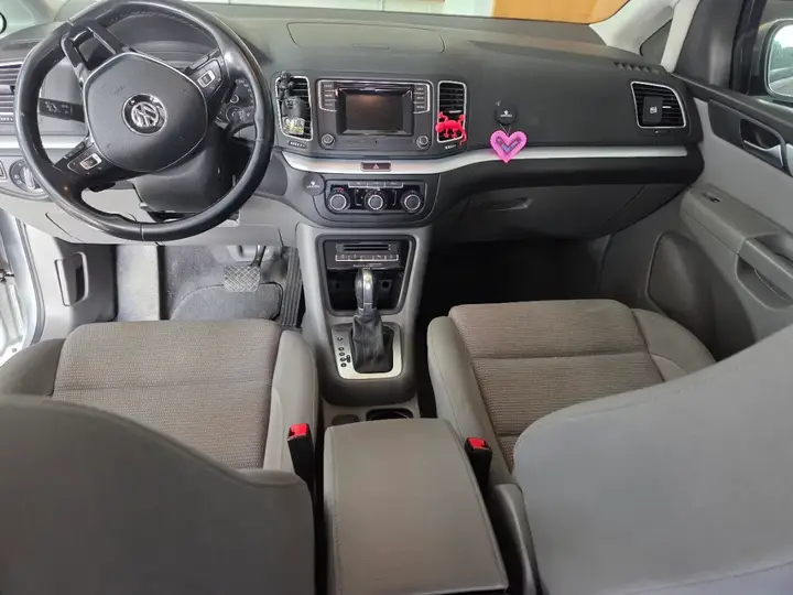 Volkswagen Sharan 2017 photo 3