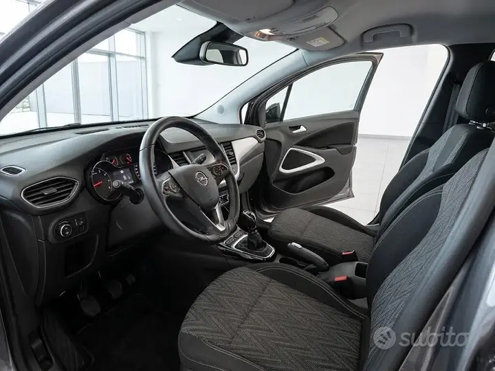 Opel Crossland X 2020 photo 2