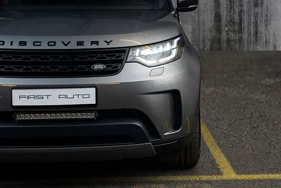 Land Rover Discovery 5 2020 photo 5