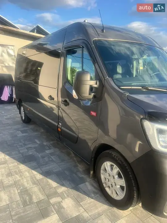 Renault Master 2019 photo 2