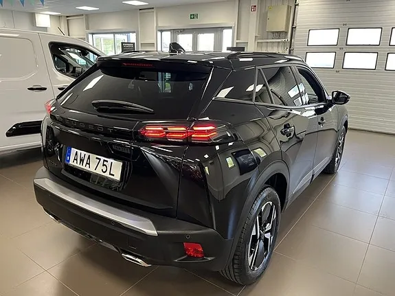 Peugeot 2008 2024 photo 2