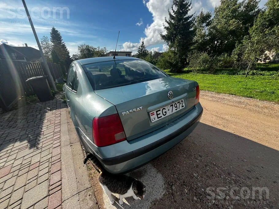 Volkswagen Passat 2000 photo 3