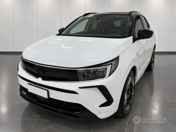 Opel Grandland 2023 photo 2