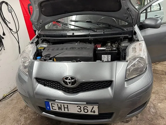 Toyota Yaris 2009 photo 5