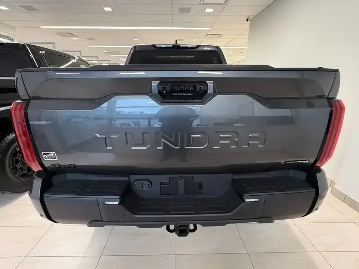 Toyota Tundra 2026 photo 4