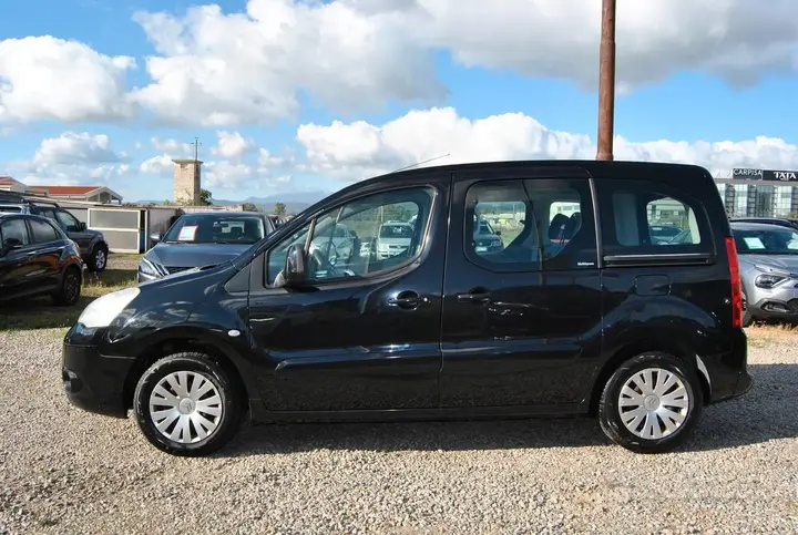Citroen Berlingo 2011 photo 3