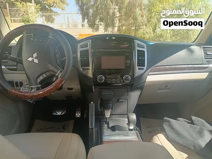 Mitsubishi Pajero 2015 photo 5