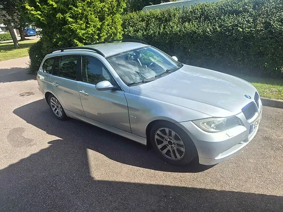 BMW 325I 2006 photo 3