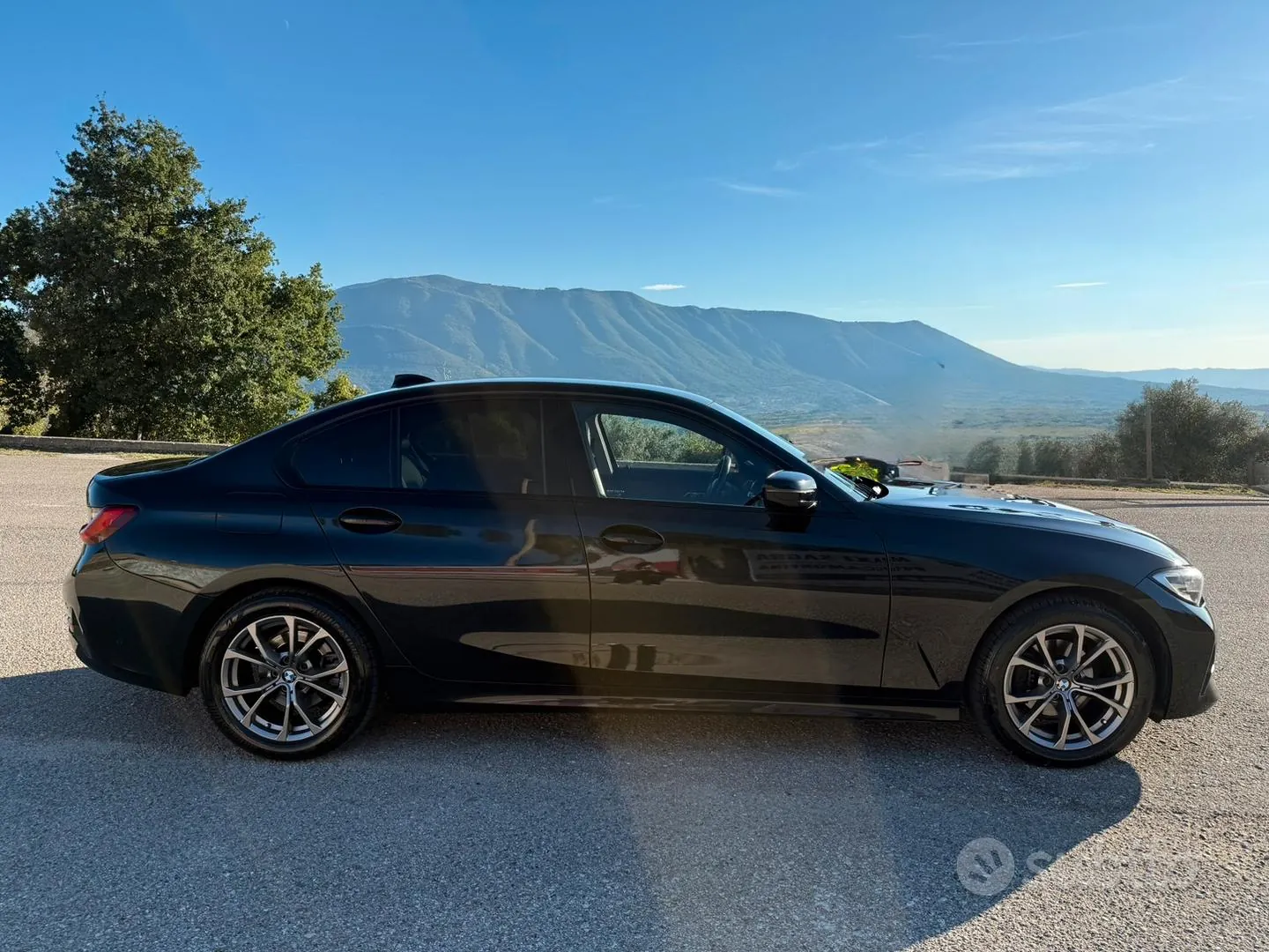 BMW 3 Series 2020 photo 4