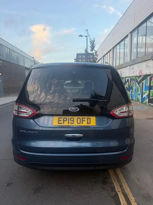 Ford Galaxy 2019 photo 2