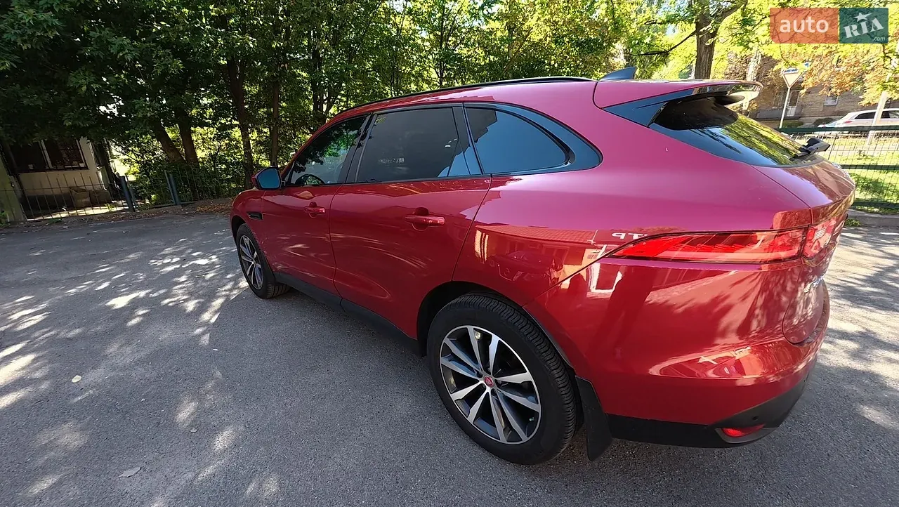 Jaguar F-Pace 2020 photo 5