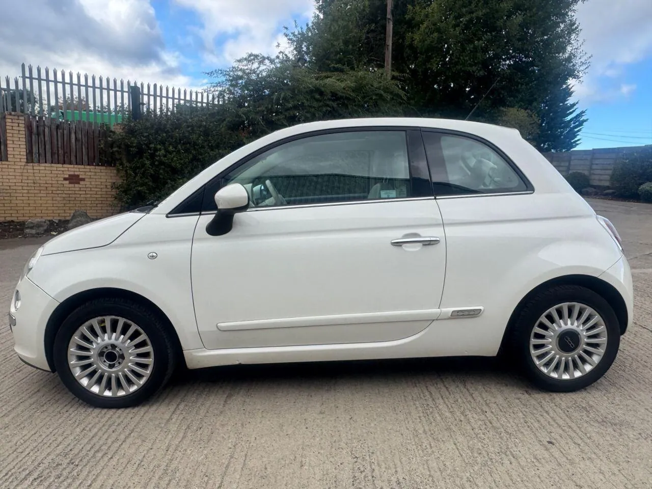 Fiat 500 2012 photo 2