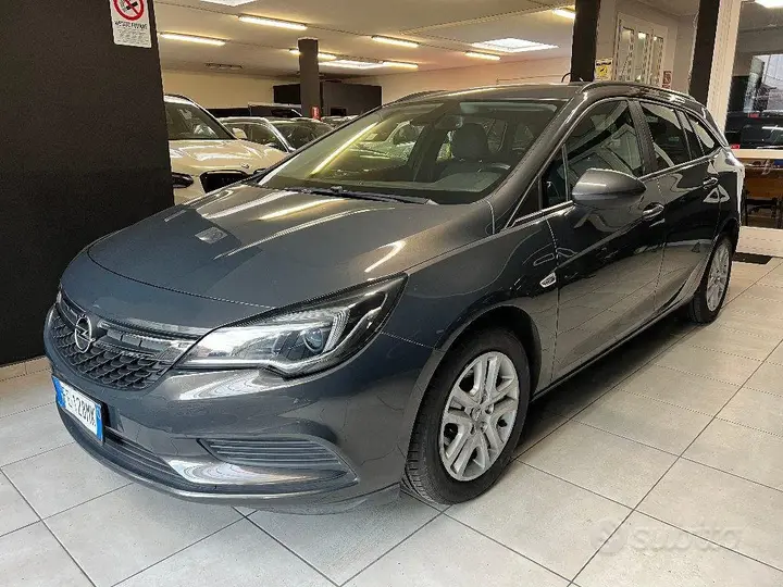 Opel Astra 2016 photo 2