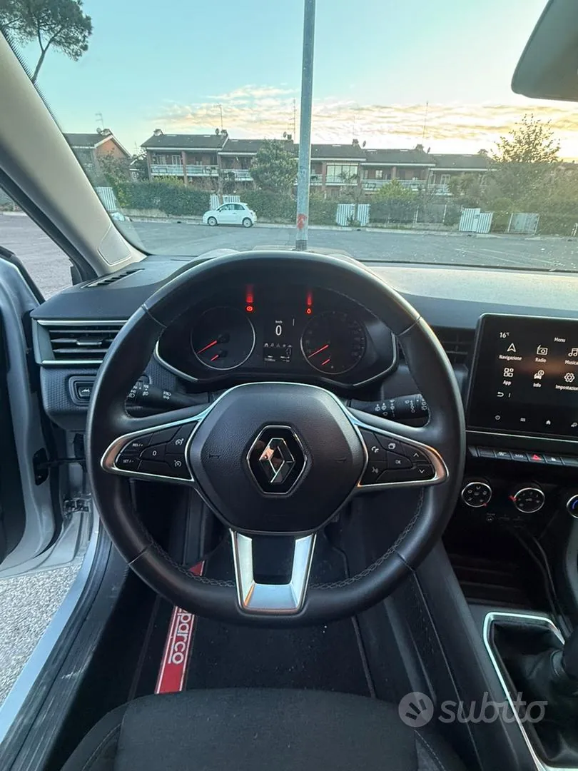 Renault Clio 2020 photo 4