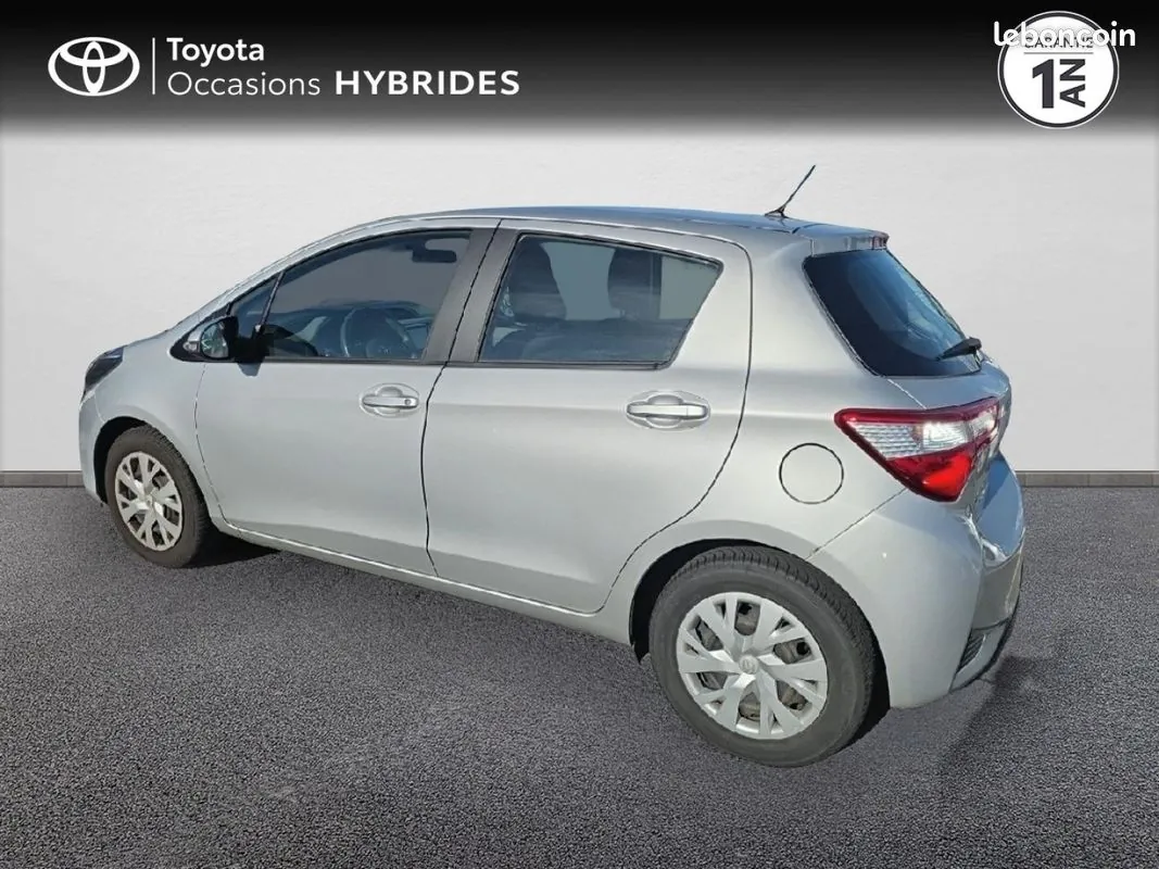 Toyota Yaris 2019 photo 2