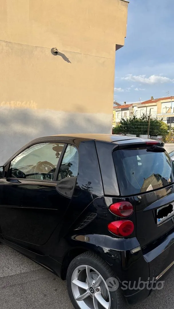 Smart Fortwo 2012 photo 2