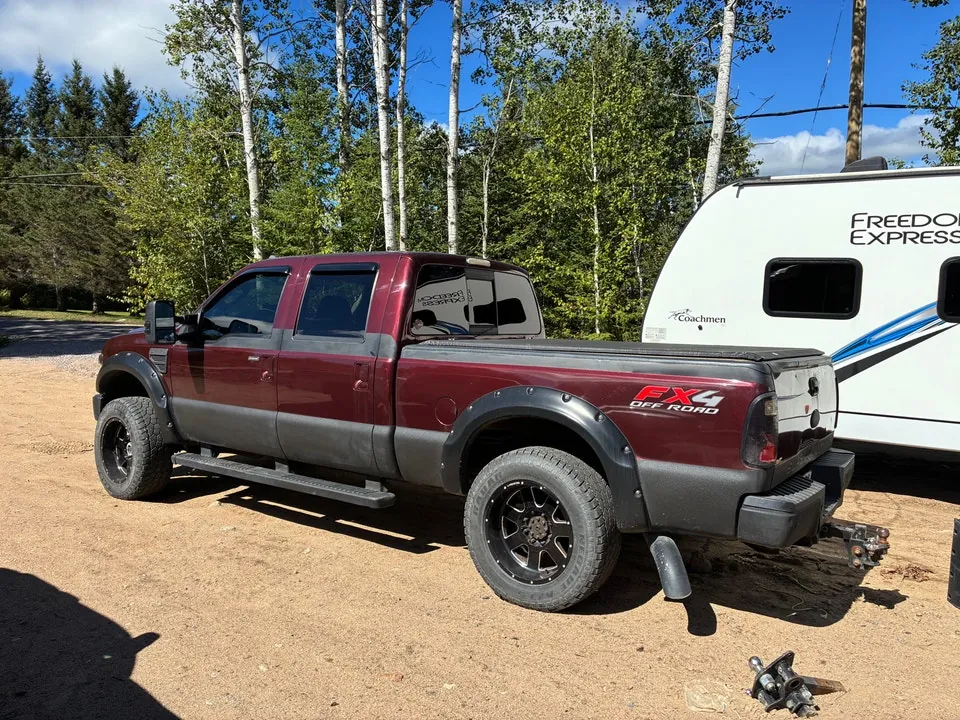 Ford F250 2010 photo 3