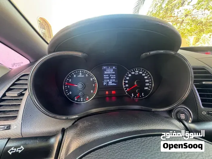 Kia K3 2015 photo 3
