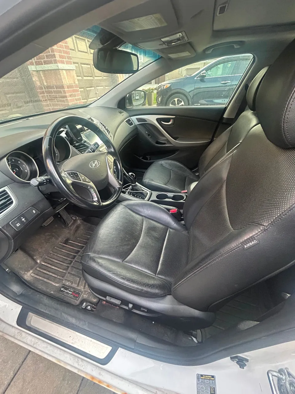 Hyundai Elantra 2014 photo 3