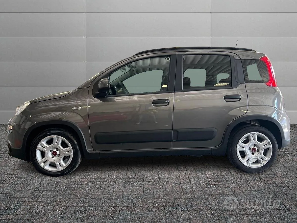 Fiat Panda 2023 photo 2