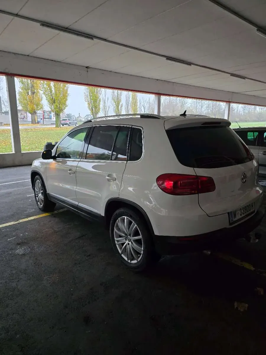 Volkswagen Tiguan 2011 photo 3